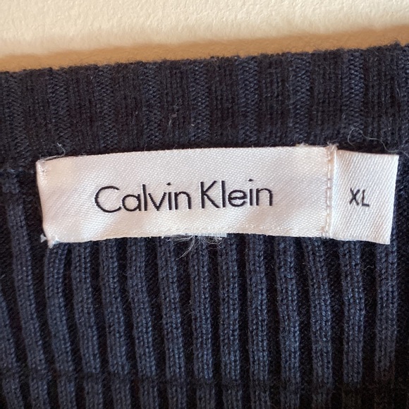 Calvin Klein Men’s Sweater - Picture 3 of 4